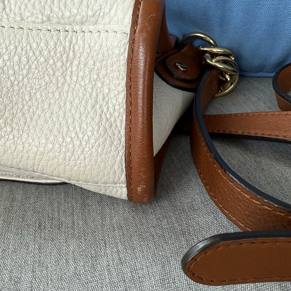Michael Kors Margo Tan with White Pebbled Leather & Chain Crossbody Bag Purse - Picture 5 of 16